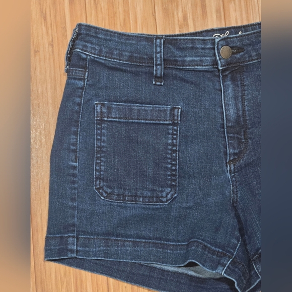❤️ NWOT Universal Thread High Rise Denim Shorts - Picture 2 of 7